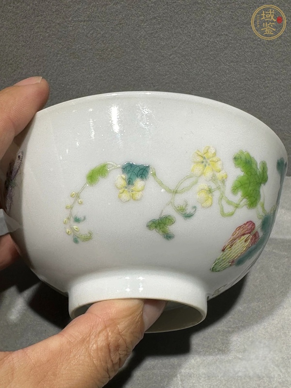 古玩陶瓷粉彩癩瓜碗真品鑒賞圖