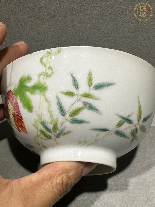 古玩陶瓷粉彩癩瓜碗真品鑒賞圖