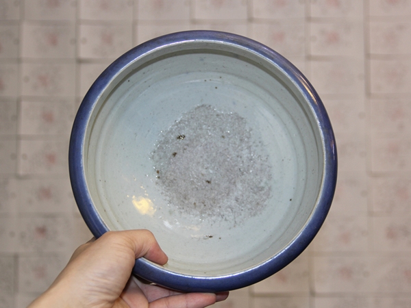 古玩陶瓷清中期?霽藍(lán)釉三乳足缽式香爐（全品）拍賣，當(dāng)前價格1988元