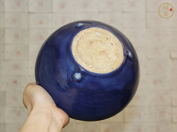 古玩陶瓷藍釉香爐真品鑒賞圖