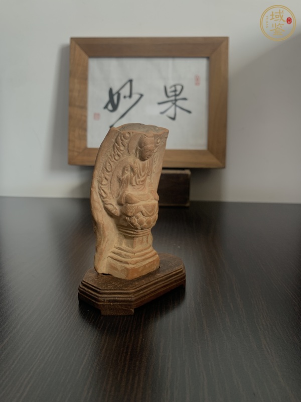 古玩陶瓷紅陶佛像真品鑒賞圖