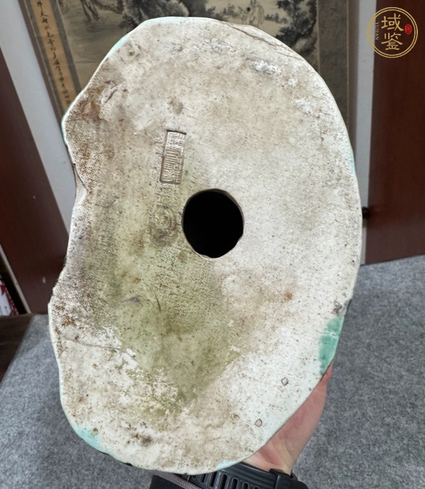古玩陶瓷民國人物塑像真品鑒賞圖