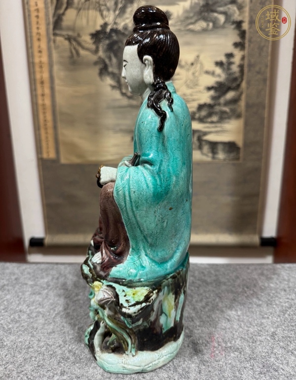 古玩陶瓷民國人物塑像真品鑒賞圖