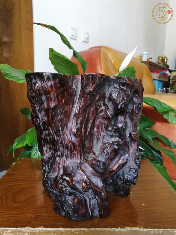 古玩隨形筆筒真品鑒賞圖