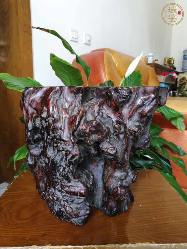 古玩雜項(xiàng)隨形筆筒真品鑒賞圖