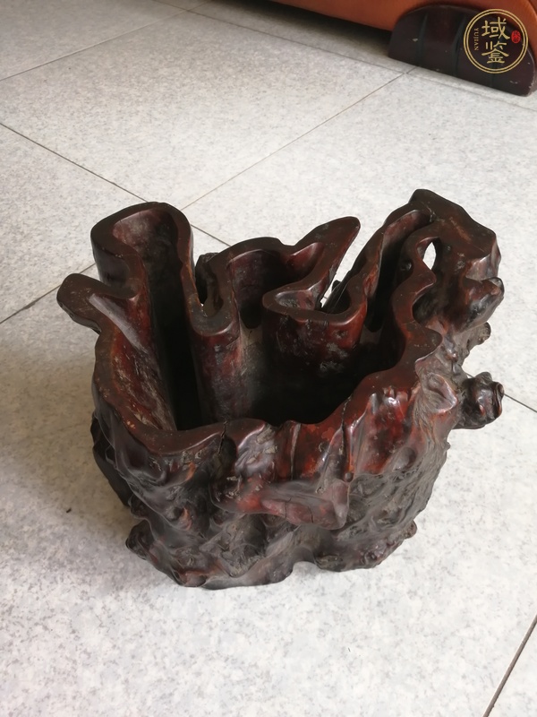 古玩雜項(xiàng)隨形筆筒真品鑒賞圖