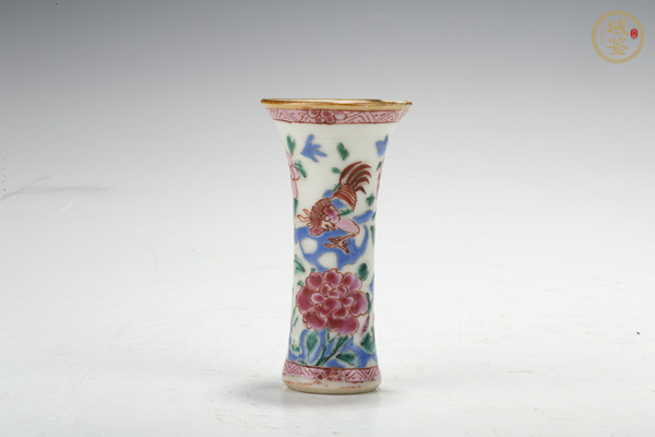 古玩清雍正·粉彩富貴大吉圖小束腰花觚真品鑒賞圖