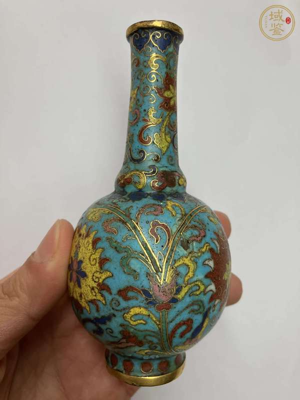 古玩陶瓷花卉紋瓶真品鑒賞圖