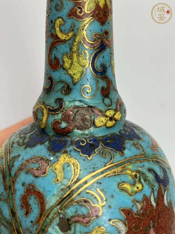 古玩陶瓷花卉紋瓶真品鑒賞圖