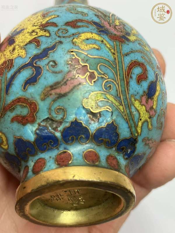 古玩陶瓷花卉紋瓶真品鑒賞圖