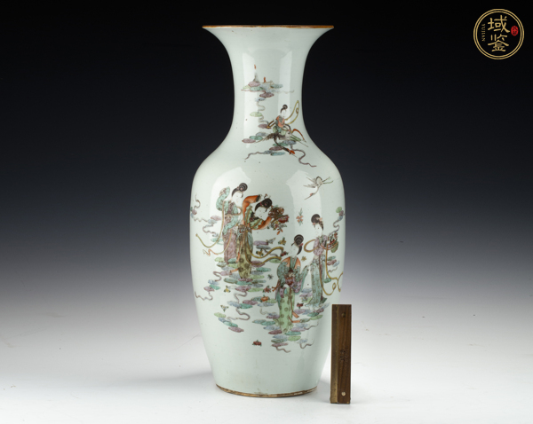 古玩陶瓷民國·粉彩天女散花紋大瓶真品鑒賞圖