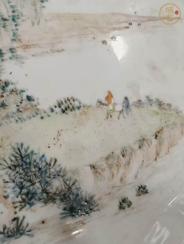 古玩陶瓷淺絳彩山水紋盤真品鑒賞圖