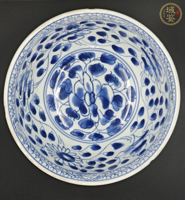 古玩陶瓷康熙青花碗真品鑒賞圖