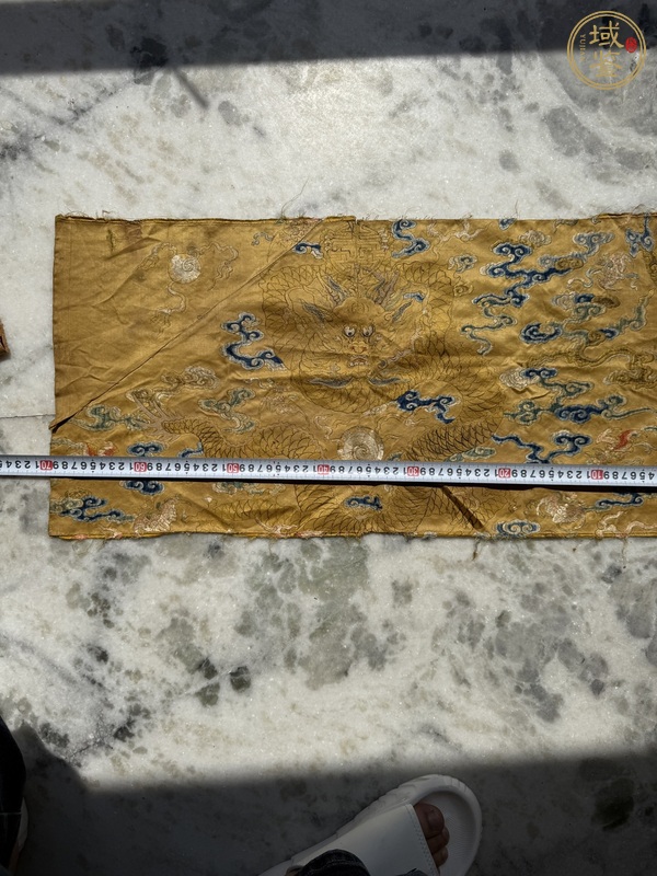 古玩雜項(xiàng)龍紋繡片真品鑒賞圖
