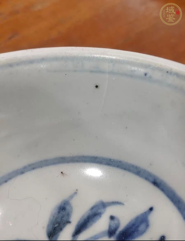 古玩陶瓷青花花卉紋杯真品鑒賞圖