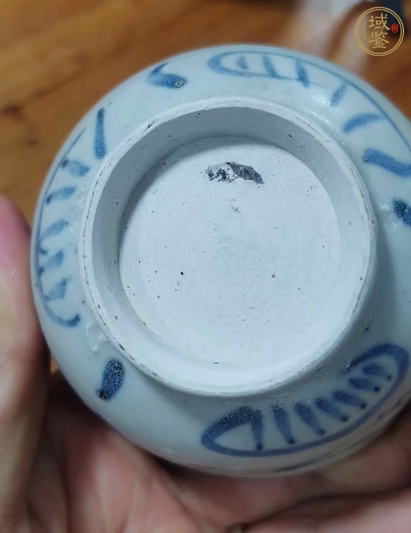 古玩陶瓷青花花卉紋杯真品鑒賞圖