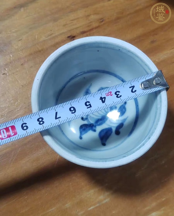 古玩陶瓷青花花卉紋杯真品鑒賞圖