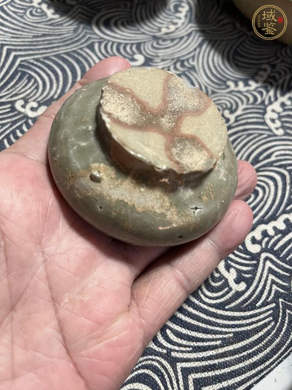 古玩陶瓷越窯青瓷水盂真品鑒賞圖