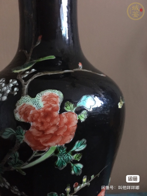 古玩陶瓷墨地五彩花鳥紋撇口瓶真品鑒賞圖