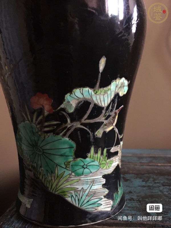 古玩陶瓷墨地五彩花鳥紋撇口瓶真品鑒賞圖