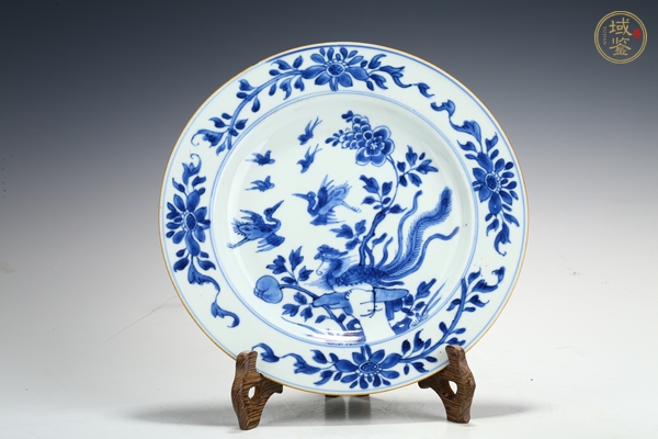 古玩康熙·青花鳳凰牡丹紋折沿盤真品鑒賞圖