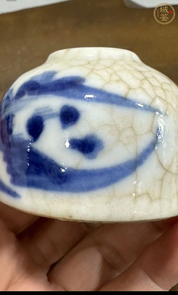 古玩陶瓷晚清哥釉青花水盂真品鑒賞圖