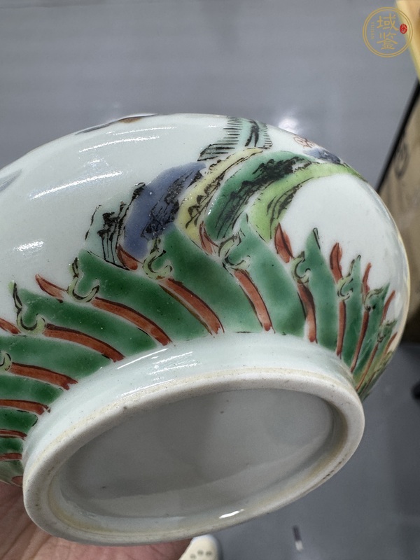 古玩陶瓷五彩瓶真品鑒賞圖