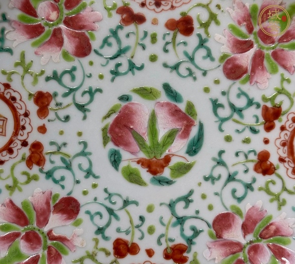 古玩陶瓷粉彩盤真品鑒賞圖