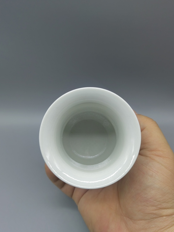 古玩轉(zhuǎn)賣晚清青花渣斗拍賣，當(dāng)前價格12000元
