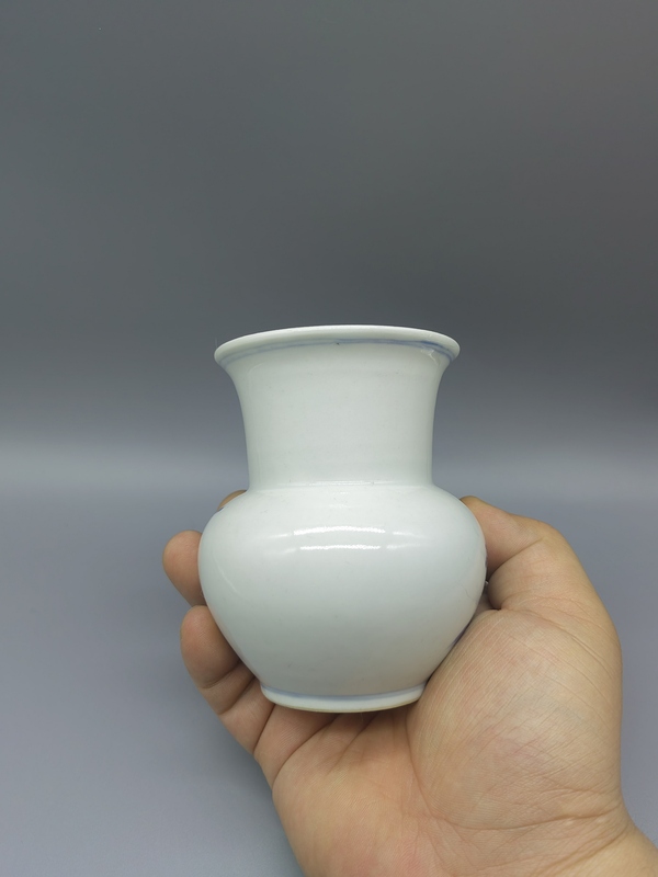 古玩陶瓷晚清青花渣斗拍賣，當(dāng)前價(jià)格4666元