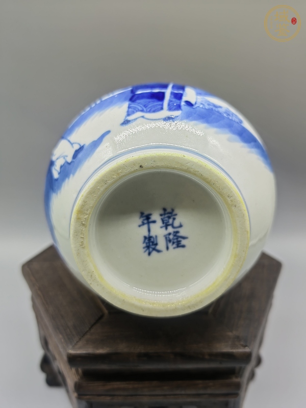 古玩陶瓷晚清青花渣斗真品鑒賞圖