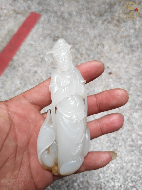 古玩玉器和田玉雕“觀音”擺件真品鑒賞圖