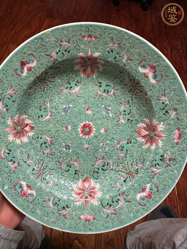 古玩粉彩花間壽字盤真品鑒賞圖