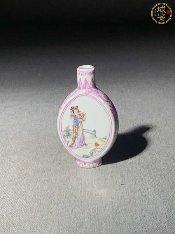 古玩陶瓷粉彩鼻煙壺真品鑒賞圖