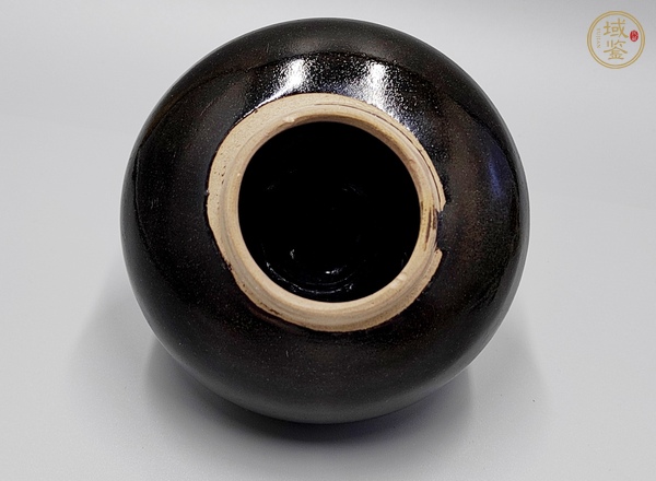古玩陶瓷黑釉罐真品鑒賞圖