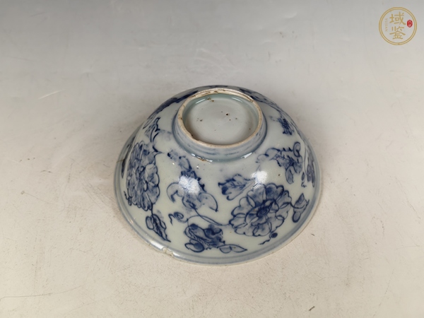 古玩陶瓷明成化苜?；ɑ芗y青花碗真品鑒賞圖