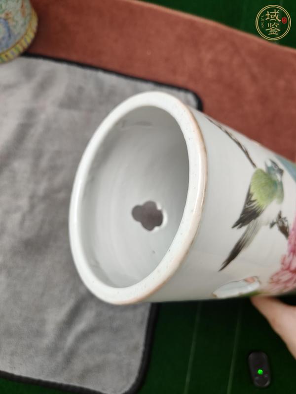 古玩陶瓷粉彩花鳥(niǎo)紋帽筒真品鑒賞圖