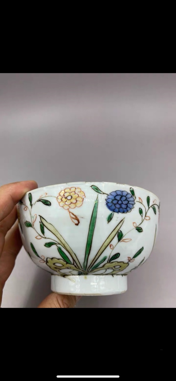 古玩陶瓷清康熙 五彩洞石花卉紋蓮子碗拍賣，當(dāng)前價(jià)格2580元