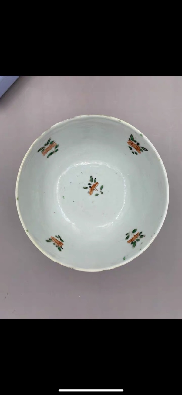 古玩陶瓷清康熙 五彩洞石花卉紋蓮子碗拍賣，當(dāng)前價(jià)格2580元