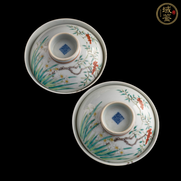 古玩陶瓷粉彩過枝花果紋蓋碗真品鑒賞圖