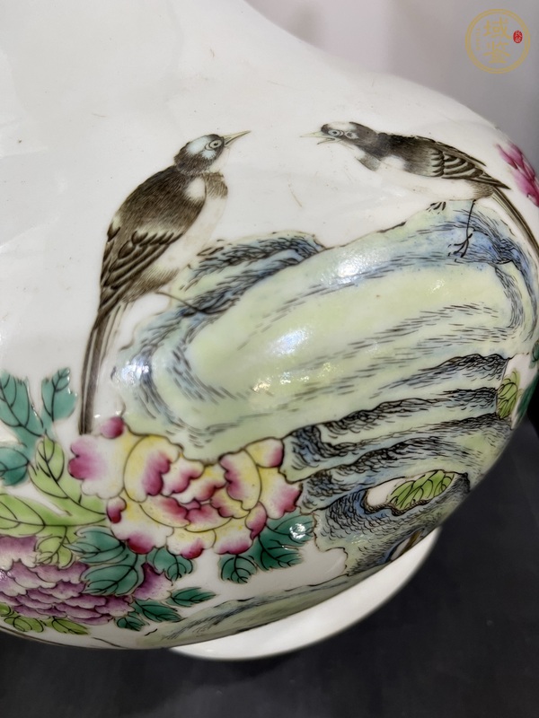 古玩字畫(huà)粉彩富貴白頭紋賞瓶真品鑒賞圖