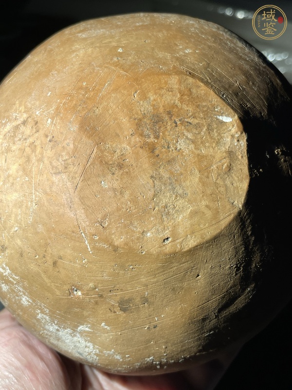 古玩陶瓷馬家窯文化馬廠類型水波紋彩陶罐真品鑒賞圖