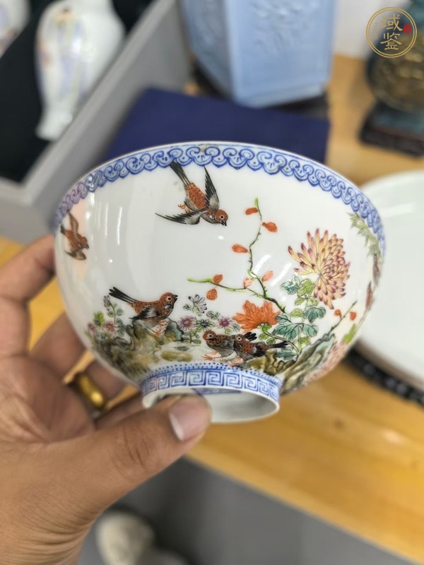 古玩陶瓷花鳥紋薄胎碗真品鑒賞圖