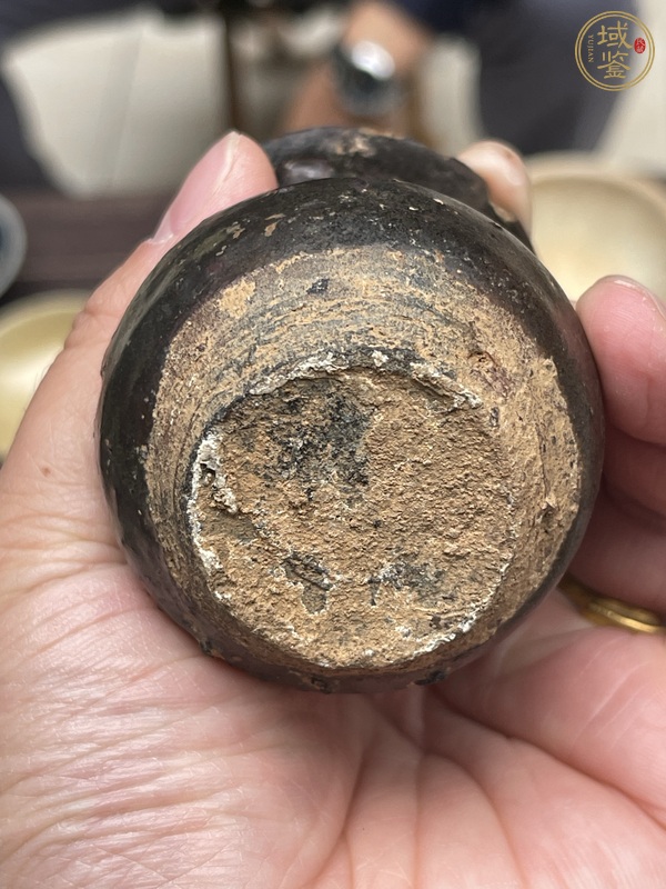 古玩陶瓷黑釉小渣斗真品鑒賞圖