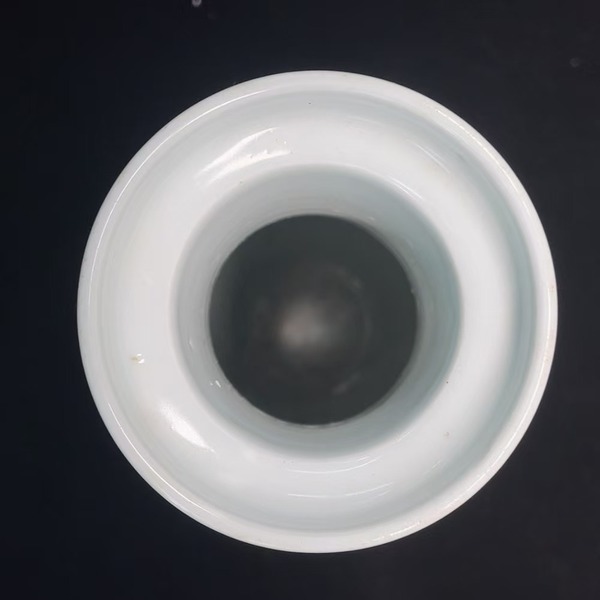 古玩陶瓷一路連科棒槌瓶拍賣，當前價格3000元