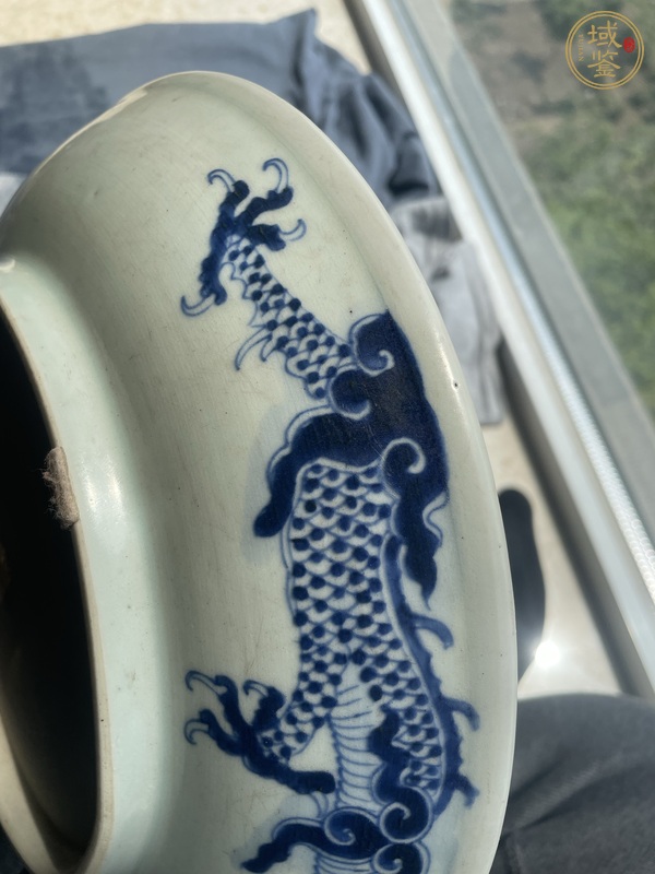 古玩陶瓷雍正·青花過墻龍紋盤 真品鑒賞圖