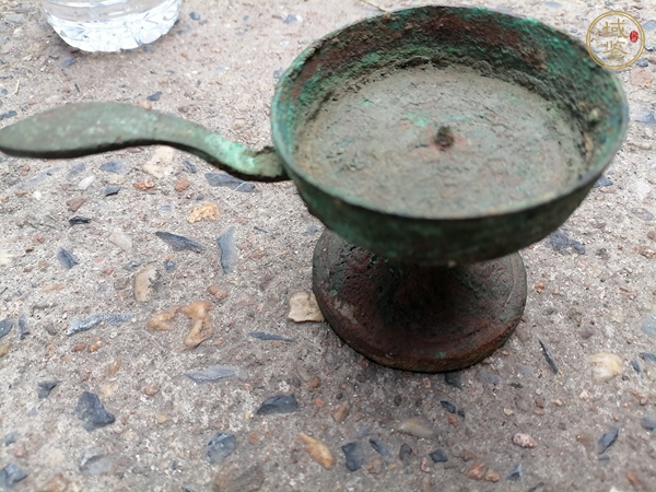 古玩銅器銅燈真品鑒賞圖