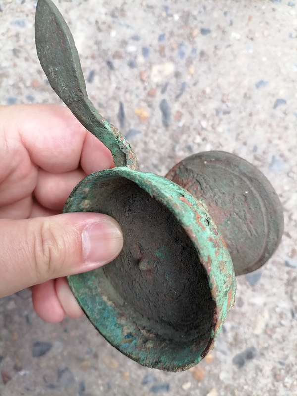 古玩銅器漢代銅燈拍賣，當前價格3888元