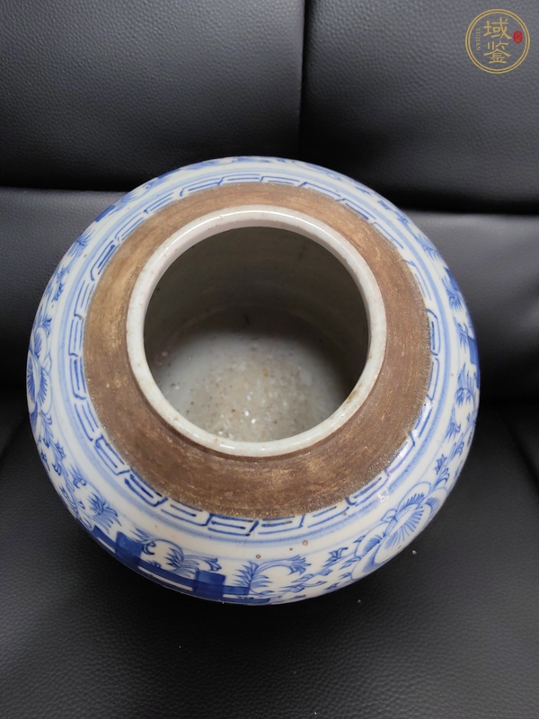 古玩陶瓷纏枝花囍字紋罐真品鑒賞圖