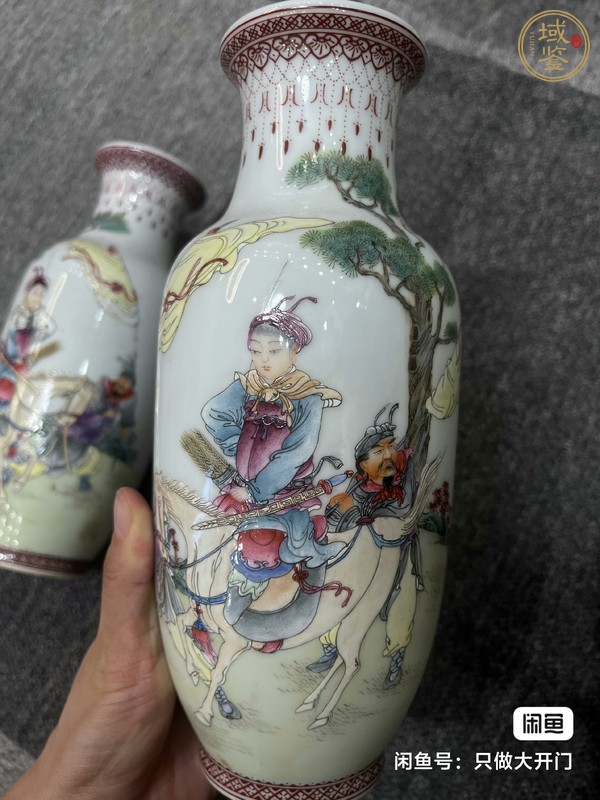 古玩陶瓷木蘭從軍粉彩人物瓶真品鑒賞圖